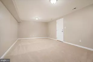 7307 Gardenia Ln, Glen Burnie, MD 21060 - Photo 25