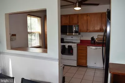 8680 Head Harbour, Pasadena, MD 21122 - Photo 5