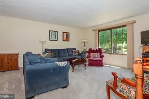 7880 Mansion House Crossing, Pasadena, MD 21122 - Photo 11