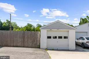 405 W Maple Rd, Linthicum Heights, MD 21090 - Photo 49