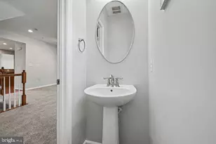 1425 Hale St, Odenton, MD 21113 - Photo 15