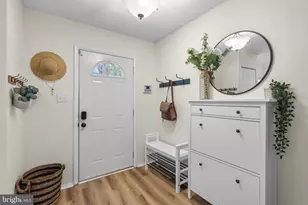 1673 Forest Hill Ct, Crofton, MD 21114 - Photo 5