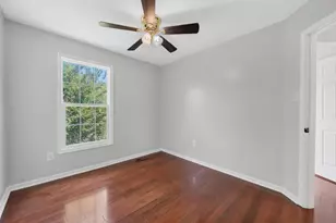 8602 Lark Pl, Laurel, MD 20724 - Photo 29