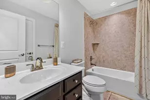7314 Taylor's Hill Ln, Hanover, MD 21076 - Photo 17