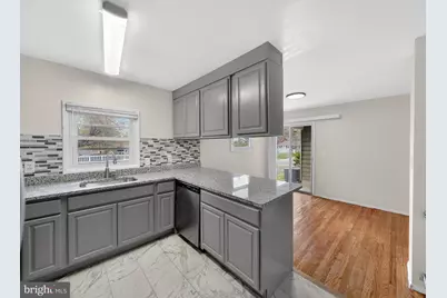3397 Fountain Green S, Laurel, MD 20724 - Photo 7