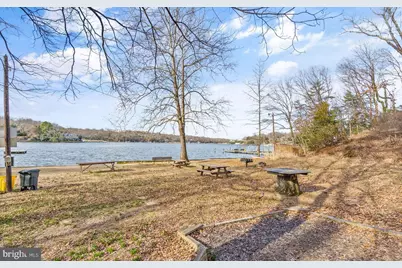 86 Riverside Drive, Severna Park, MD 21146 - Photo 3