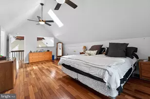 836 N Shore Dr, Glen Burnie, MD 21060 - Photo 11