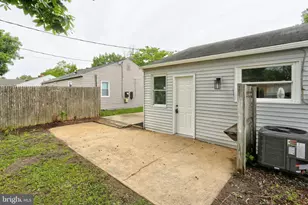 819 Dale Rd, Glen Burnie, MD 21060 - Photo 17