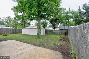 819 Dale Rd, Glen Burnie, MD 21060 - Photo 11