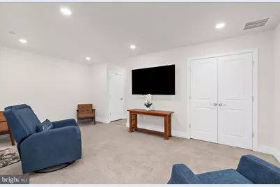 605 Lakemont Drive, Glen Burnie, MD 21060 - Photo 15