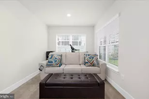 605 Lakemont Dr, Glen Burnie, MD 21060 - Photo 11