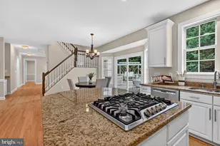 9 Sewall Ct, Edgewater, MD 21037 - Photo 29
