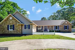 7887 Poplar Grove Rd, Severn, MD 21144 - Photo 3