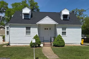 220 Poplar Ave, Glen Burnie, MD 21061 - Photo 1