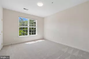 421 Hamlet Club Dr, Edgewater, MD 21037 - Photo 33