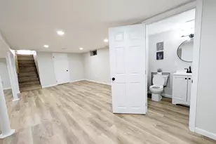 102 Emerson Ave, Glen Burnie, MD 21061 - Photo 27