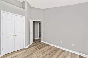 2242 Commissary Cir, Odenton, MD 21113 - Photo 35