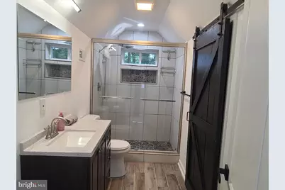 31 1st Avenue, Glen Burnie, MD 21060 - Photo 11