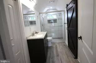 31 1st Ave, Glen Burnie, MD 21060 - Photo 13