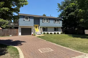 198 W Paddock Cir, Arnold, MD 21012 - Photo 1