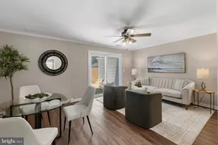 8582 Beacon Point Rd, Pasadena, MD 21122 - Photo 11