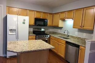 2718 Thornbrook Ct, Odenton, MD 21113 - Photo 3