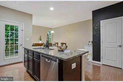 8210 White Star Xing, Pasadena, MD 21122 - Photo 11