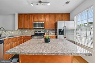 1560 Fallowfield Ct, Crofton, MD 21114 - Photo 15