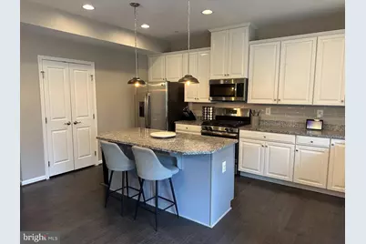 600 Fox River Hills Way, Glen Burnie, MD 21060 - Photo 5