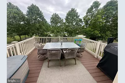 600 Fox River Hills Way, Glen Burnie, MD 21060 - Photo 9