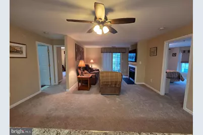 2015 Gov Thomas Bladen Way #204, Annapolis, MD 21401 - Photo 3