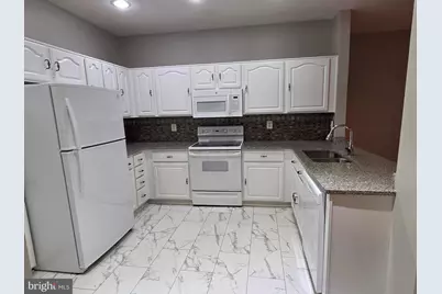 802 Coxswain Way #201, Annapolis, MD 21401 - Photo 3