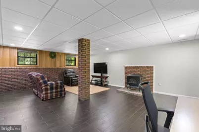 8250 Railroad Avenue, Pasadena, MD 21122 - Photo 25