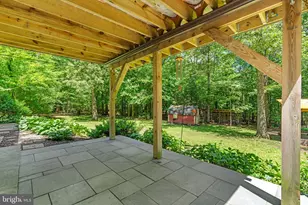 8250 Railroad Ave, Pasadena, MD 21122 - Photo 35
