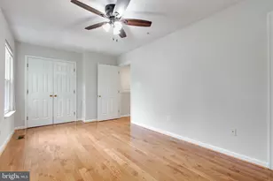 8125 Gray Stone Ln, Pasadena, MD 21122 - Photo 25