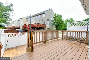 8125 Gray Stone Ln, Pasadena, MD 21122 - Photo 21