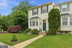 339 Green Mountain Ct, Pasadena, MD 21122 - Photo 3
