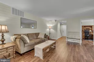 1009 Belgarden Ln, Pasadena, MD 21122 - Photo 9