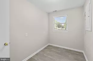 623 Sandy Ridge Dr, Glen Burnie, MD 21061 - Photo 35