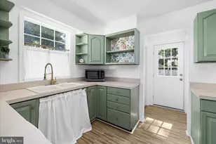 5717 Gischel St, Baltimore, MD 21225 - Photo 9