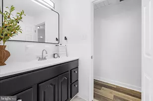 5717 Gischel St, Baltimore, MD 21225 - Photo 11