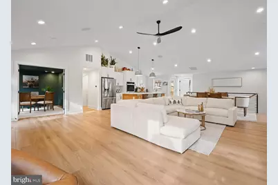 428 Royal Beach Road, Pasadena, MD 21122 - Photo 5