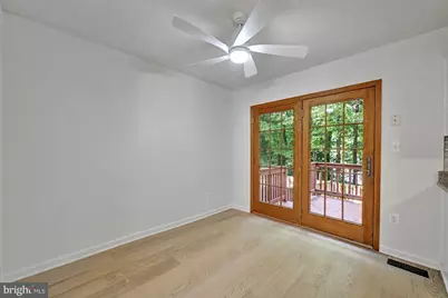 7836 Foxfarm Lane, Glen Burnie, MD 21061 - Photo 5