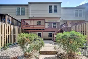 7836 Foxfarm Ln, Glen Burnie, MD 21061 - Photo 11