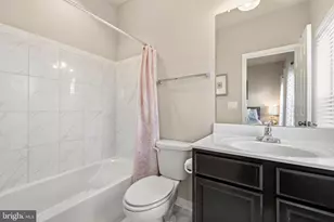 214 Wesley Brown Ln, Annapolis, MD 21401 - Photo 17
