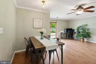 1124 Wynbrook Rd, Glen Burnie, MD 21060 - Photo 15