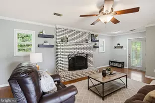 1124 Wynbrook Rd, Glen Burnie, MD 21060 - Photo 11