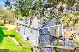 8014 Forest Glen Dr, Pasadena, MD 21122 - Photo 23