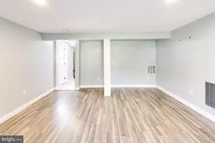 8014 Forest Glen Dr, Pasadena, MD 21122 - Photo 19
