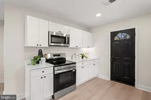 125 Bliss Ln, Glen Burnie, MD 21060 - Photo 11